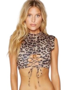 Frankie’s Bikinis Ashley Top Leopard Medium NWT